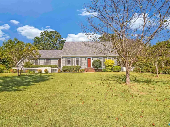 90 Terry Lynn Cir, Somerville, AL 35670