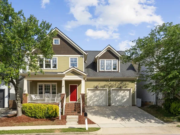 117 Naperville Dr, Cary, NC 27519