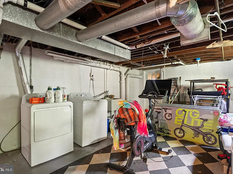 43 Spruce St #3 — Photo 20