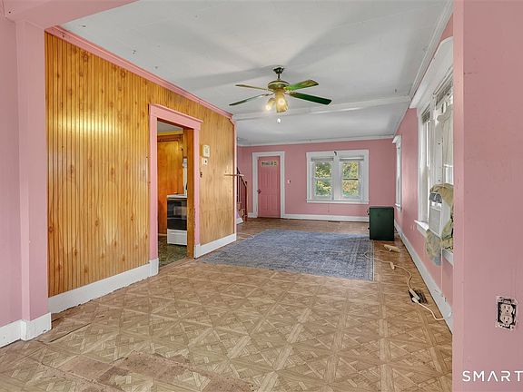 4th image of 18 Converse Street