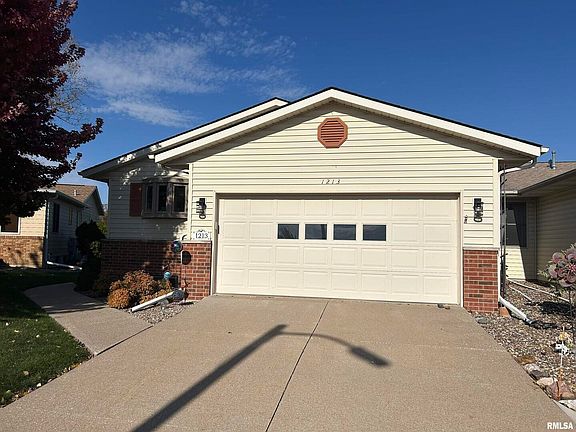 3rd image of 1213 47th Avenue Ct