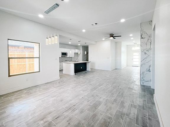 3rd image of 3610 El Cajon Ave