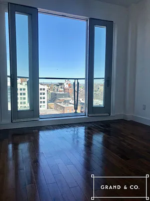 Rented by Grand & Co. | media 38