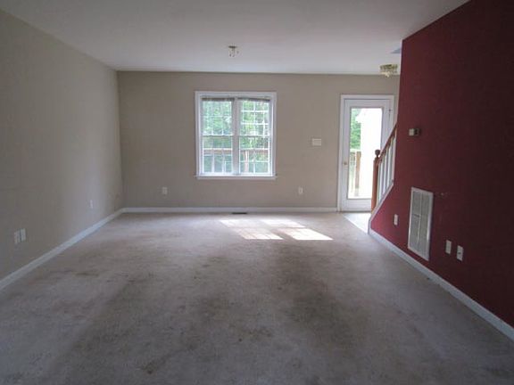 3rd image of 15612 Corte Castle Ct