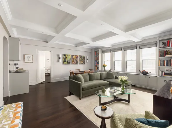 419 East 57th Street image 1 of 18