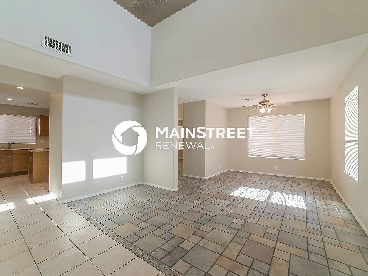 8645 W Mauro Ln — Photo 3