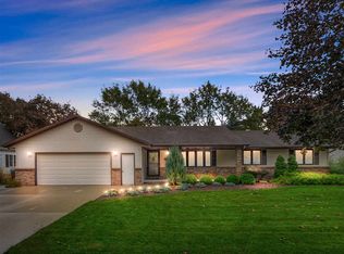 840 E Capitol Dr, Appleton, WI 54911