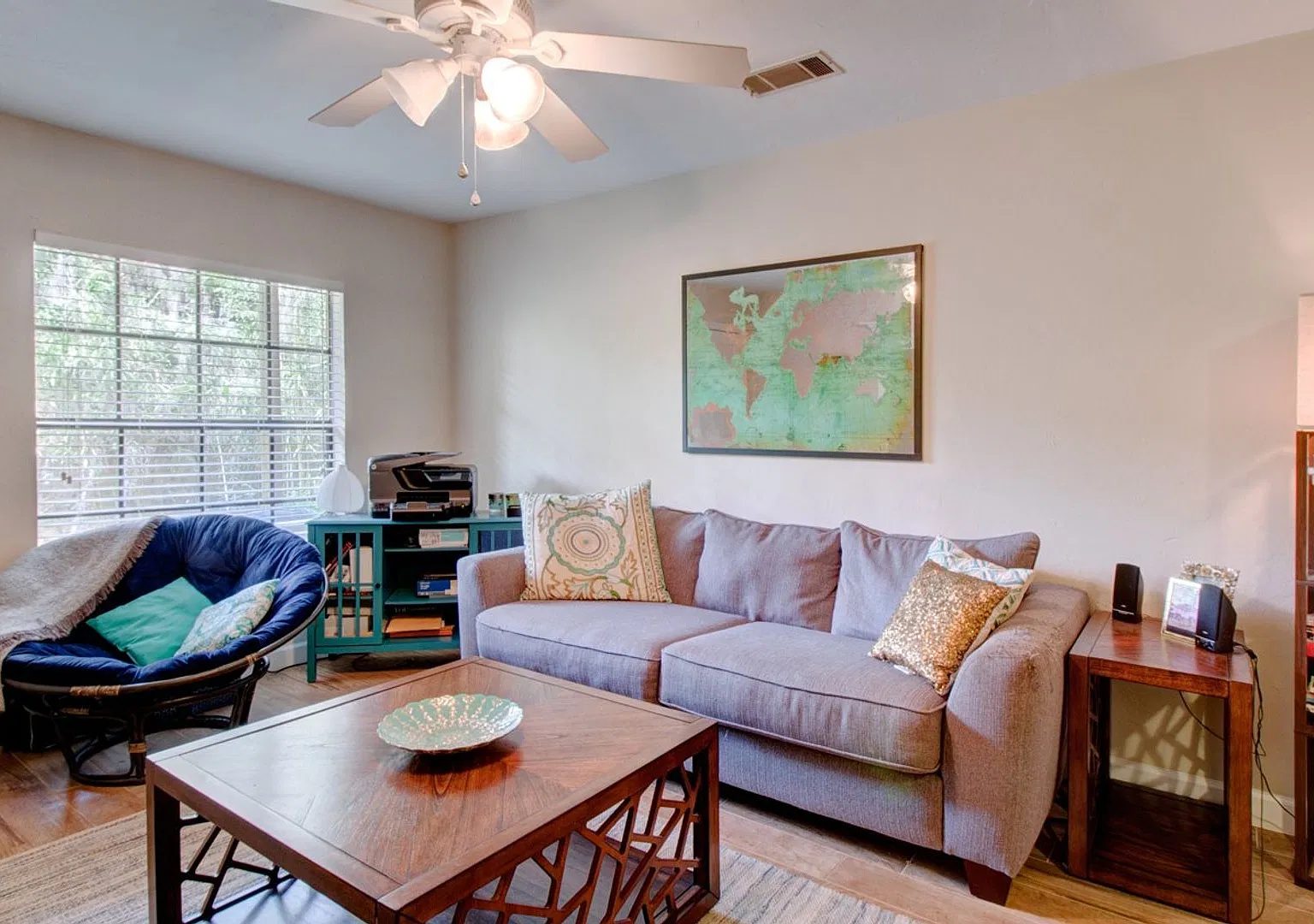 Center Court Apartments — Photo 2