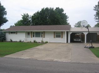 412 Powell St, Sikeston, MO 63801
