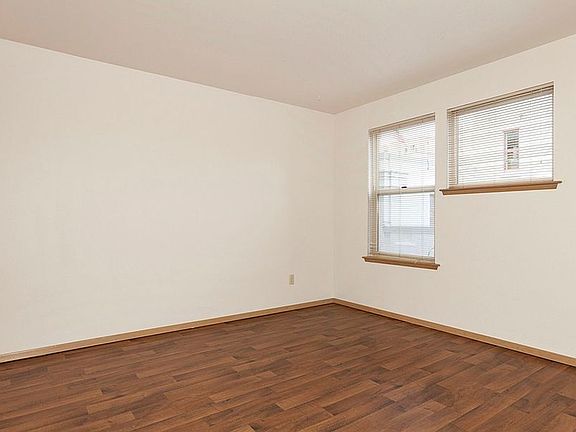 4th image of 6840 Oswego Pl NE #206