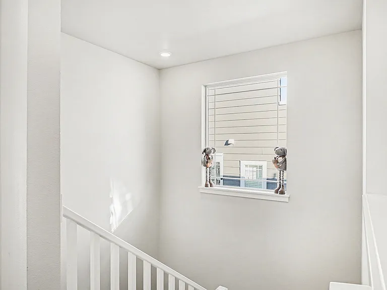 14363 271st Cir NE — Photo 14