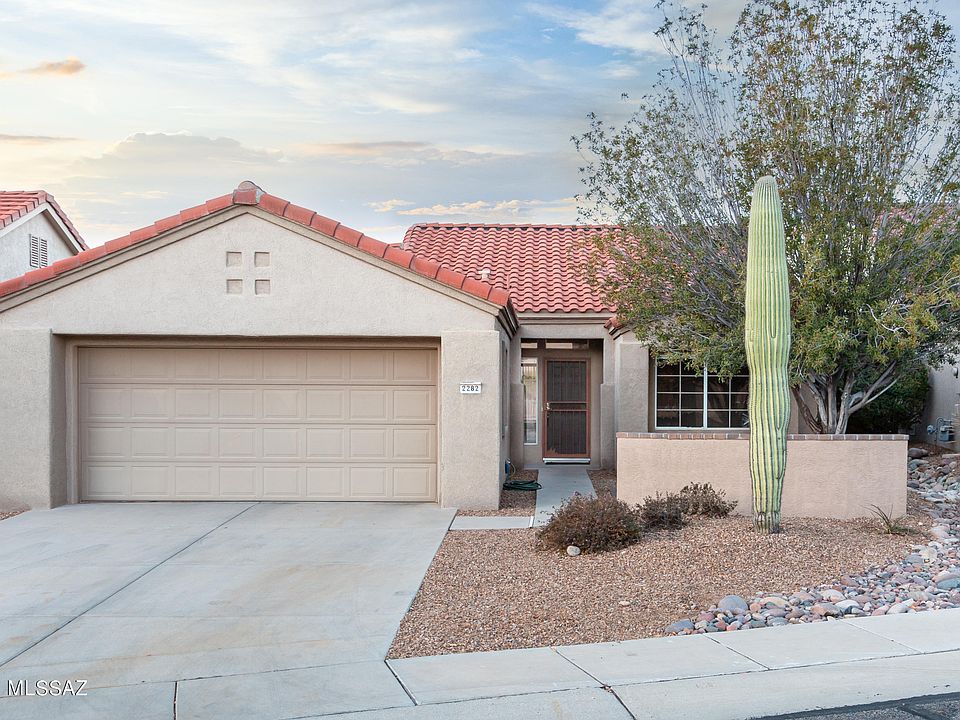 1st image of 2282 E Montrose Canyon Dr