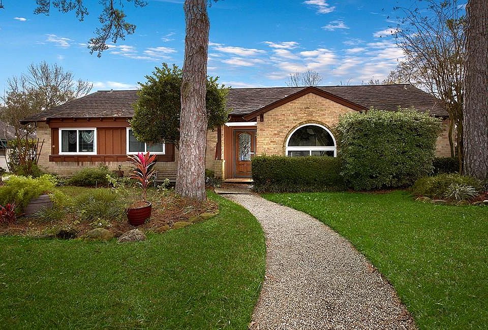 1st image of 10719 Archmont Dr