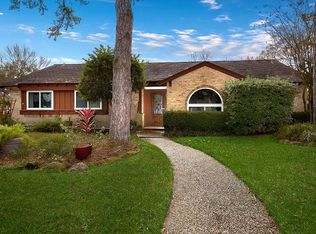 10719 Archmont Dr, Houston, TX 77070