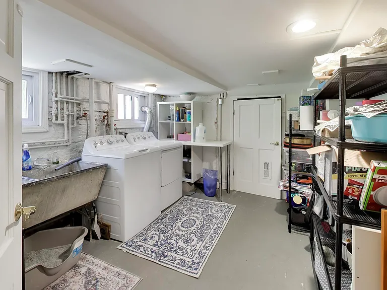 1911 Colfax St — Photo 35
