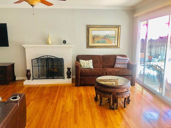 3rd image of 30 Clanton Ave