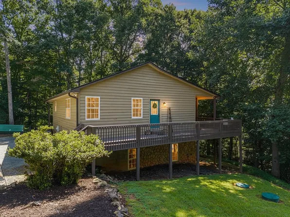 6 Spalding Ct, Ellijay, GA 30540