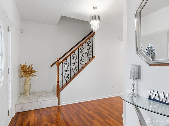 4th image of 6941 Greeley Ave