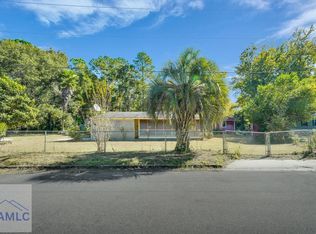 1106 Alabama St, Darien, GA 31305