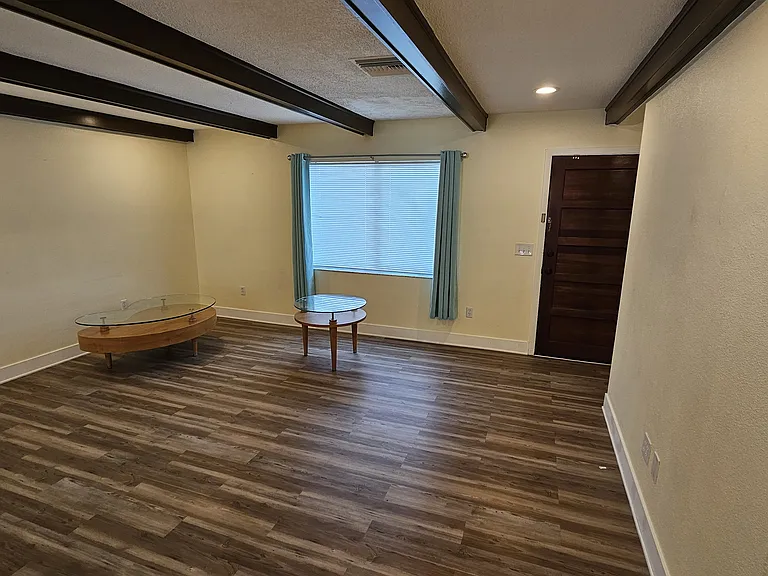 2261 W Bay Dr #1 — Photo 8