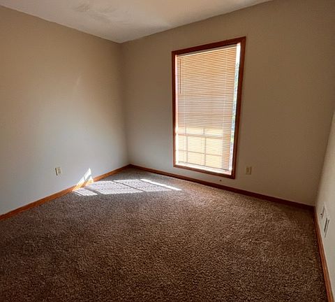 5th image of 3741 Marvin St #1