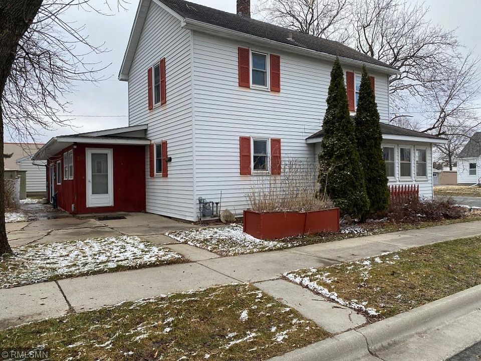1st image of 311 N 3rd St