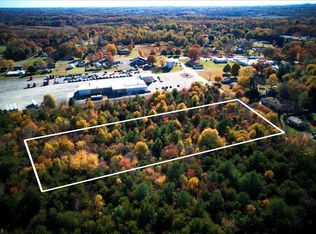 124 River Rd, Boonville, NC 27011