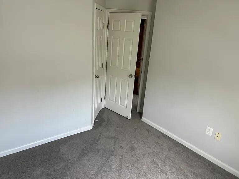 221 Woodstream Blvd — Photo 39