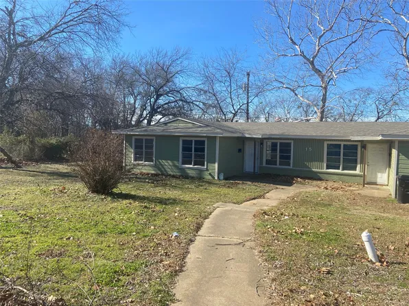 15 Macarthur Dr, Denison, TX 75020