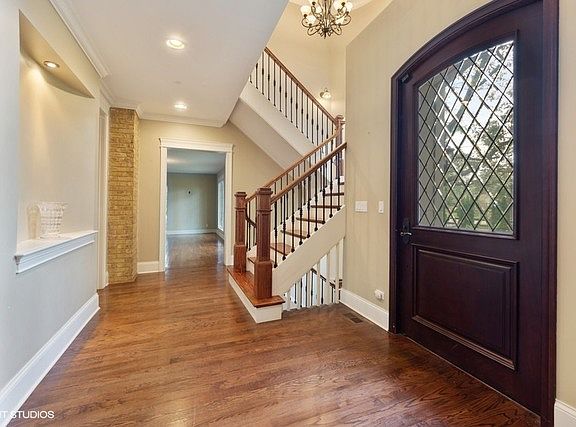 3rd image of 16256 W Woodbine Cir