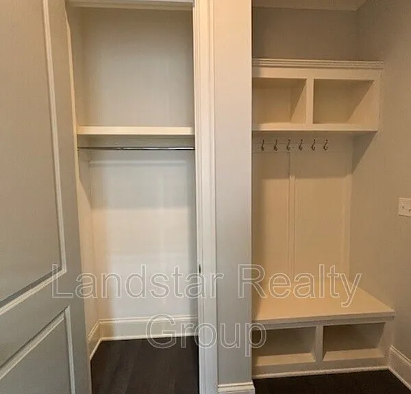 6411 Moonseed St — Photo 12