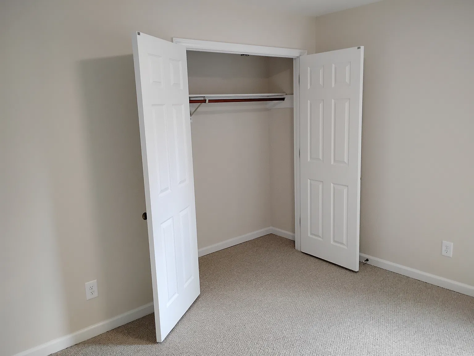 136 Geronimo Ct — Photo 3