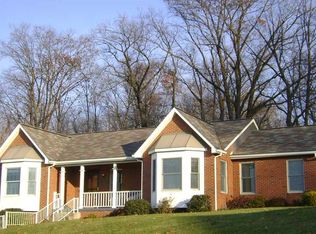 1423 Spyglass Hl, Greensburg, PA 15601