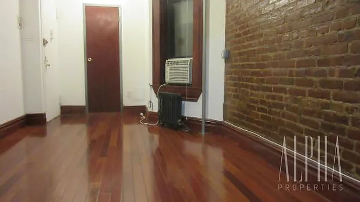 Rented by Alpha Properties NYC I LLC | media 25