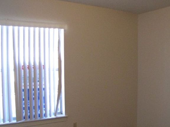 5th image of 3031A Belle Meade Dr