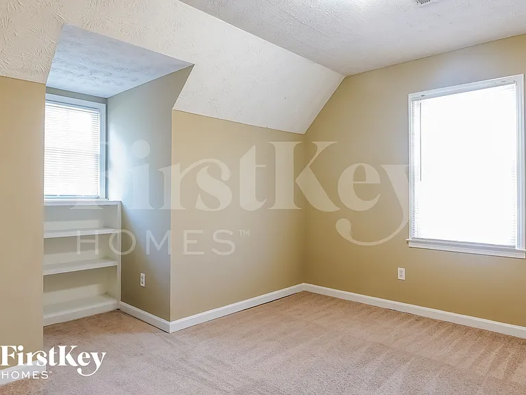 104 Dogwood Ct — Photo 11