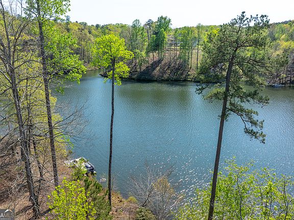 4th image of 940 Purvis Rd