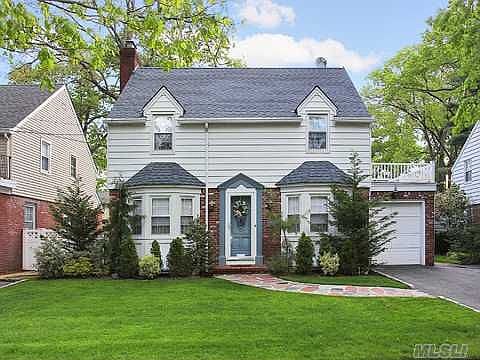 2nd image of 56 Motley St