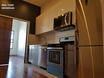 Rented by Real Team Brokerage