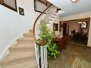 6827 Pershing Blvd, Kenosha, WI 53142