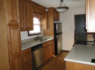 605 8th St NE, Chisholm, MN 55719