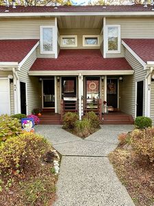 4 Ridge View Ter, Oak Ridge, NJ, 07438