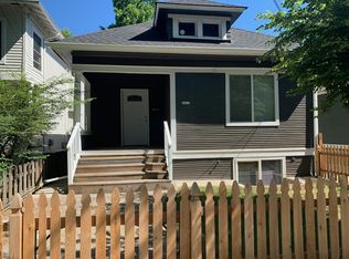 3011 SE Stark St, Portland, OR 97214