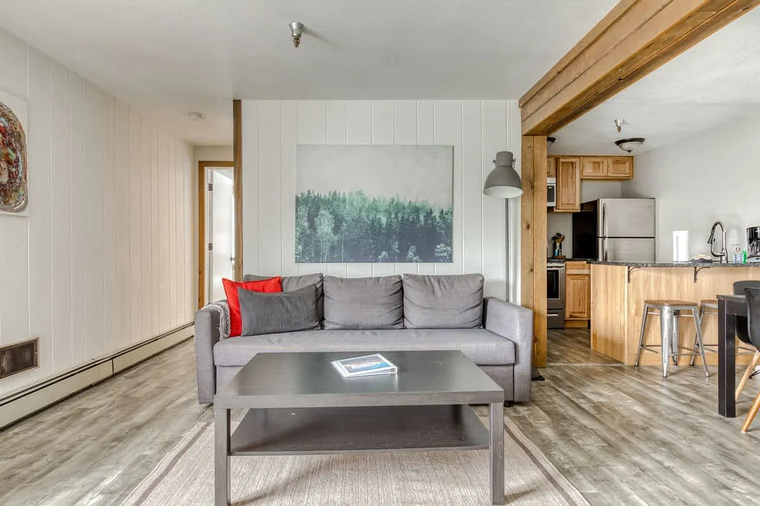 1 bed, 1.0 bath, 699 sqft, $3,650 — Photo 2