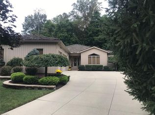684 Glen Eden Ct, Aurora, OH 44202