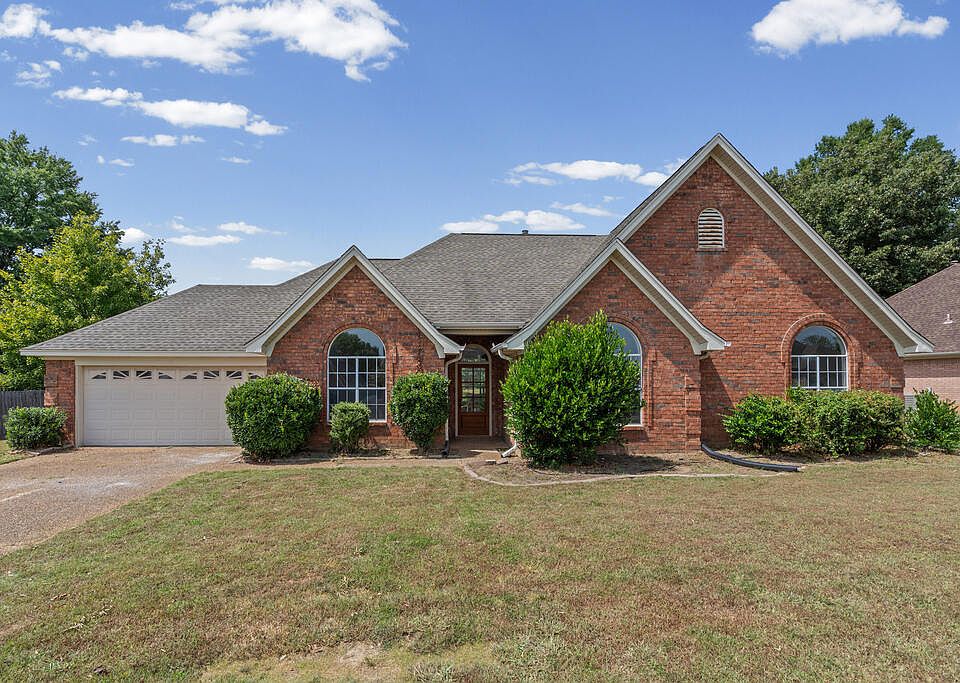 2nd image of 4675 Alden Lake Dr E