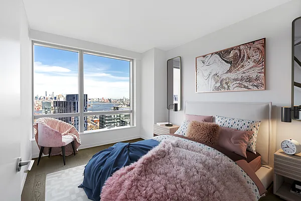 Rented by Compass | media 46