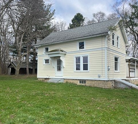 2nd image of 1887 Guile Rd