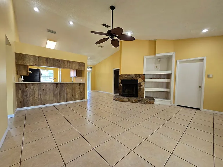 4733 N Dawnmeadow Ct — Photo 10
