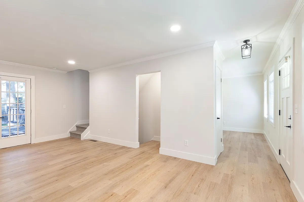 Building Photo - 1532 Park Creek Cv